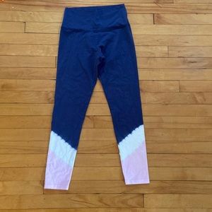 Aerie tie dye chill play move leggings